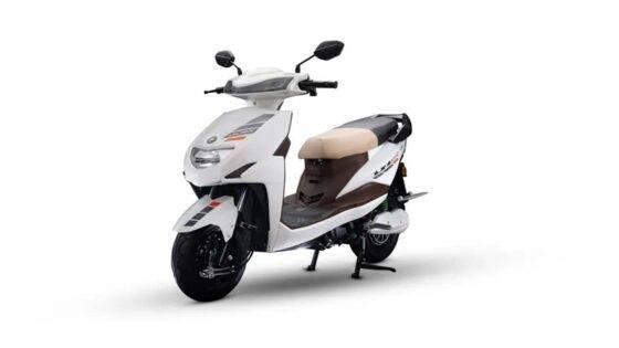 AMO Mobility Jaunty i Pro EV : ಒಂದು ಬಾರಿ ಚಾರ್ಜ್ ಮಾಡಿದರೆ ಸಾಕು 120 Km ರೇಂಜ್, ಈ ಹೊಸ ಬೈಕ್ ಗೆ ಫುಲ್ ಫಿಧಾ ಆದ ಜನ…!