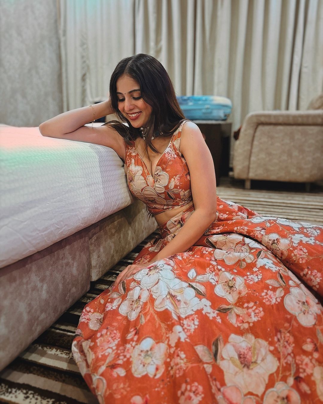 Nivedita Gowda, Kannada TV star, faces online trolling after her divorce for her fashion choices and viral reels. Find out how she continues her work despite the criticism.